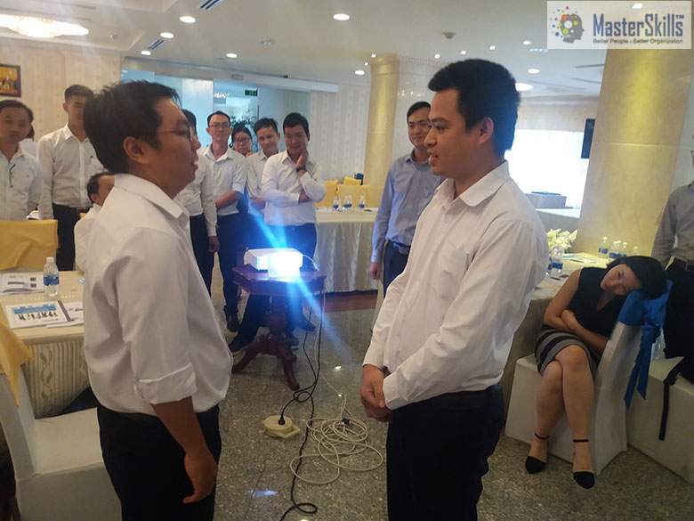 hình lớp học